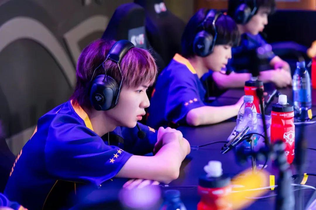 队注入活力 队注入活力