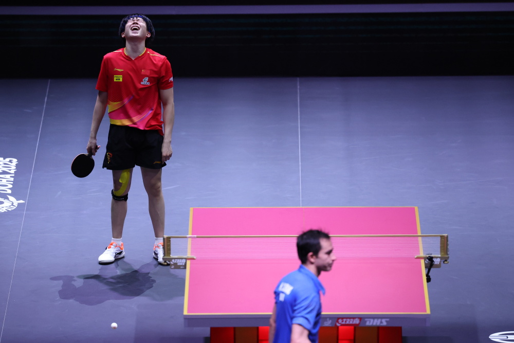 激烈竞争特 激烈竞争特