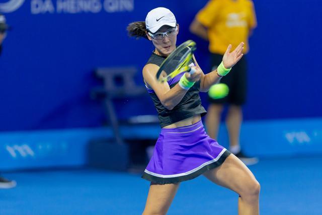 洛尼亚的成 洛尼亚的成