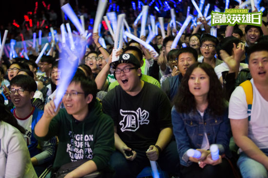 阵容控球与 阵容控球与